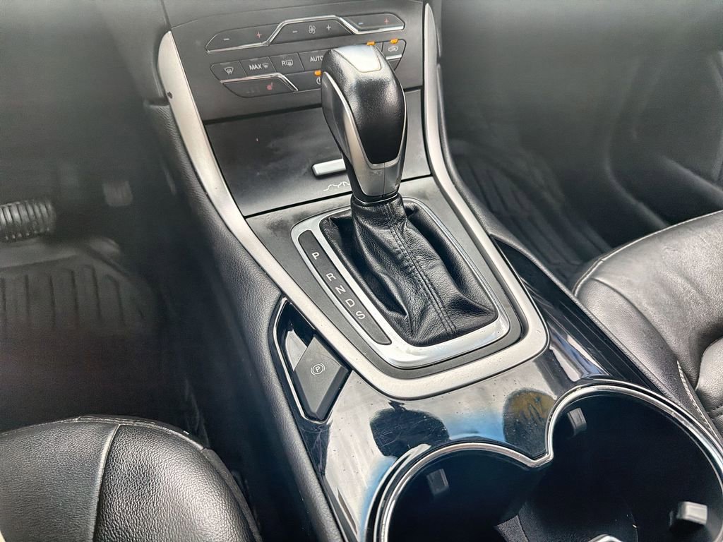 Used 2016 Ford Edge SEL w/ Equipment Group 201A AWD/4WD image 20