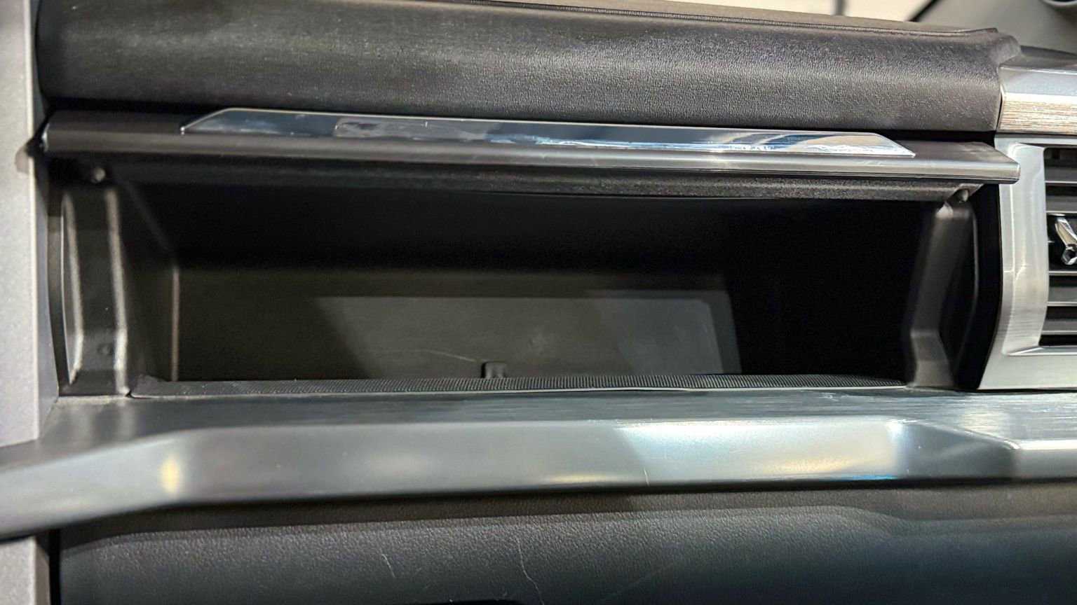 Used 2023 Ford F150 Lariat image 72