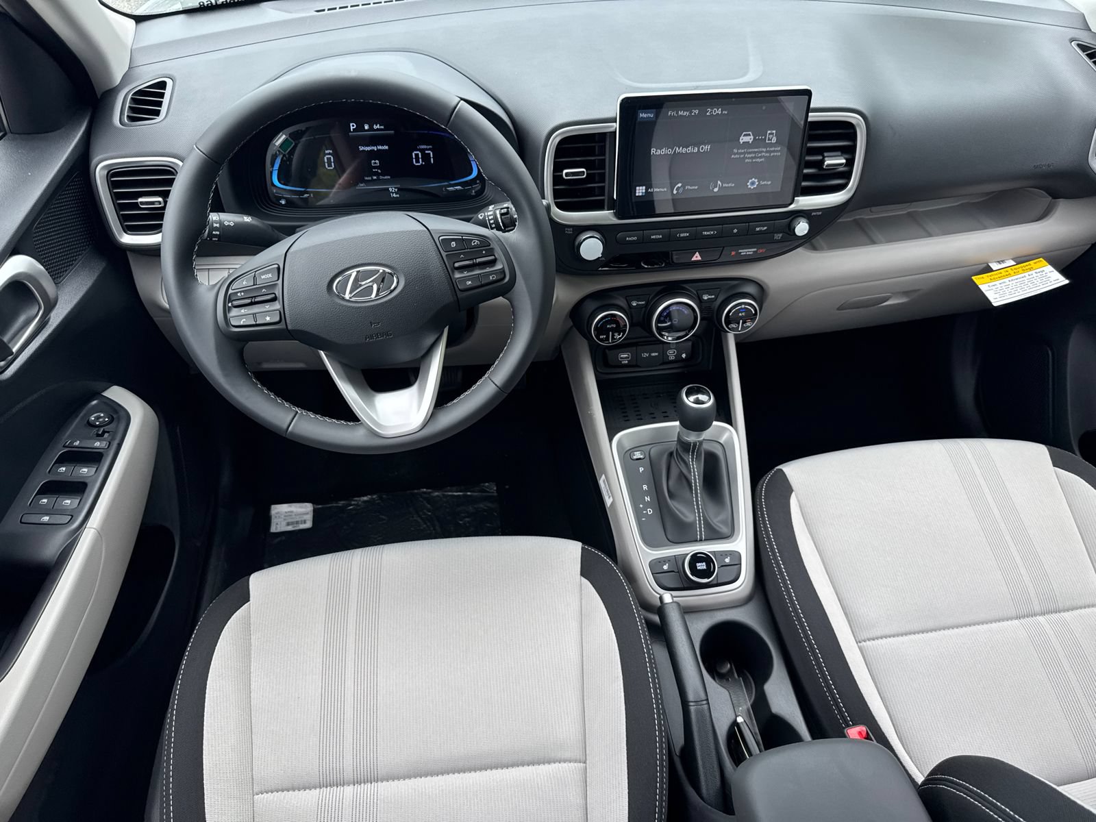 New 2026 Hyundai Venue SEL FWD image 23
