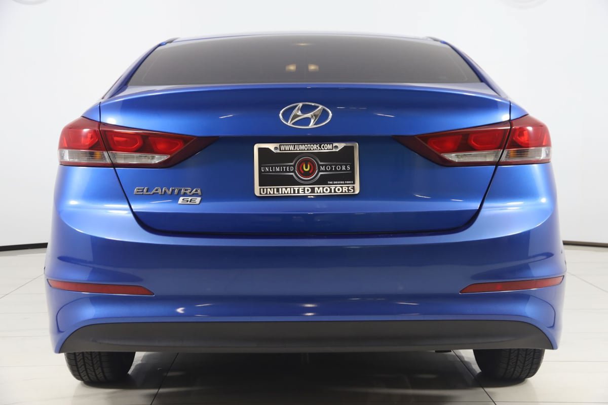 Used 2018 Hyundai Elantra SE FWD image 37