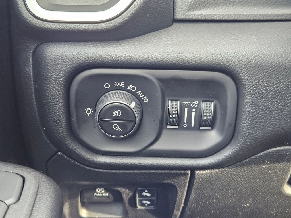 New 2026 RAM 1500 Big Horn AWD/4WD image 21