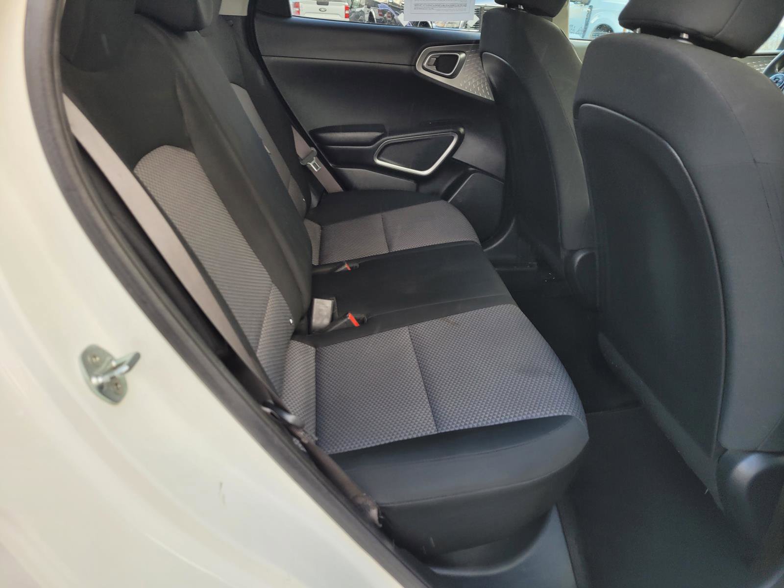 Used 2021 Kia Soul LX image 17