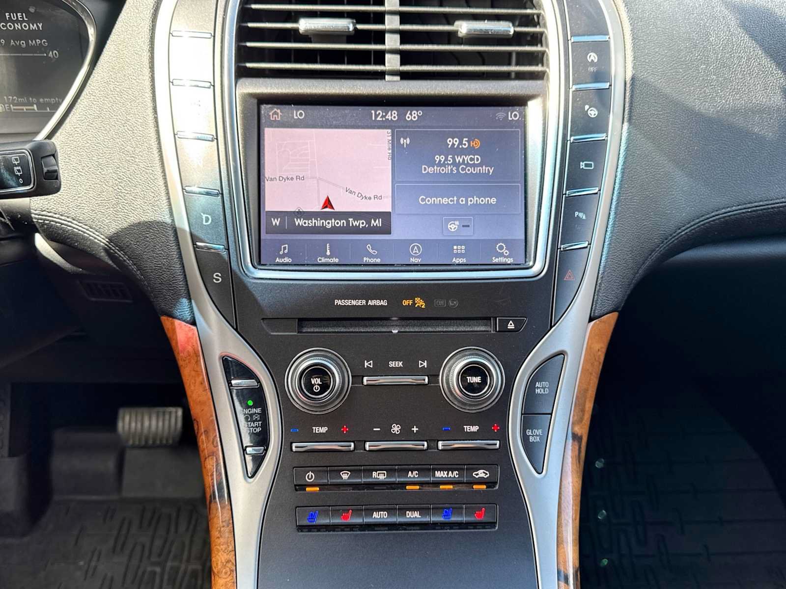 Used 2019 Lincoln Nautilus Reserve AWD/4WD image 28