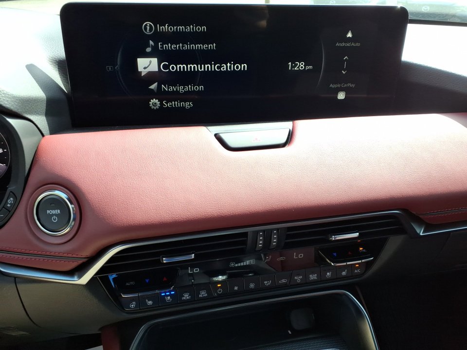 New 2025 MAZDA CX-70 Plug-In Hybrid w/ Premium Plus image 15