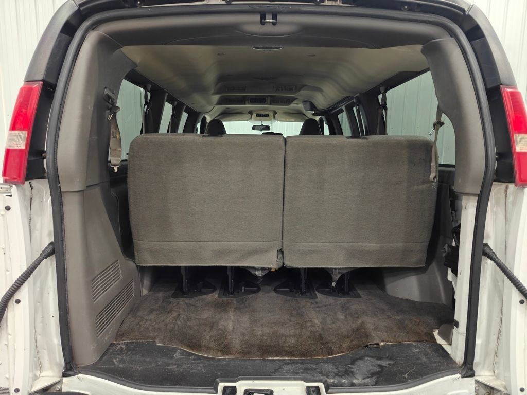 Used 2016 Chevrolet Express 3500 LT w/ LT Preferred Equipment Group image 30