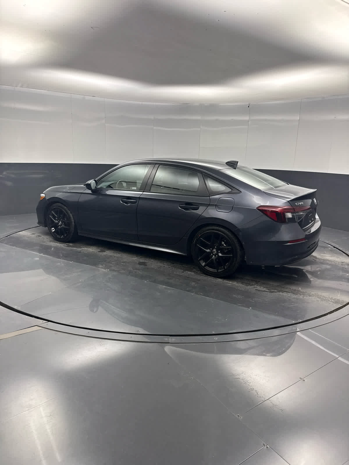 Used 2025 Honda Civic Sport image 30