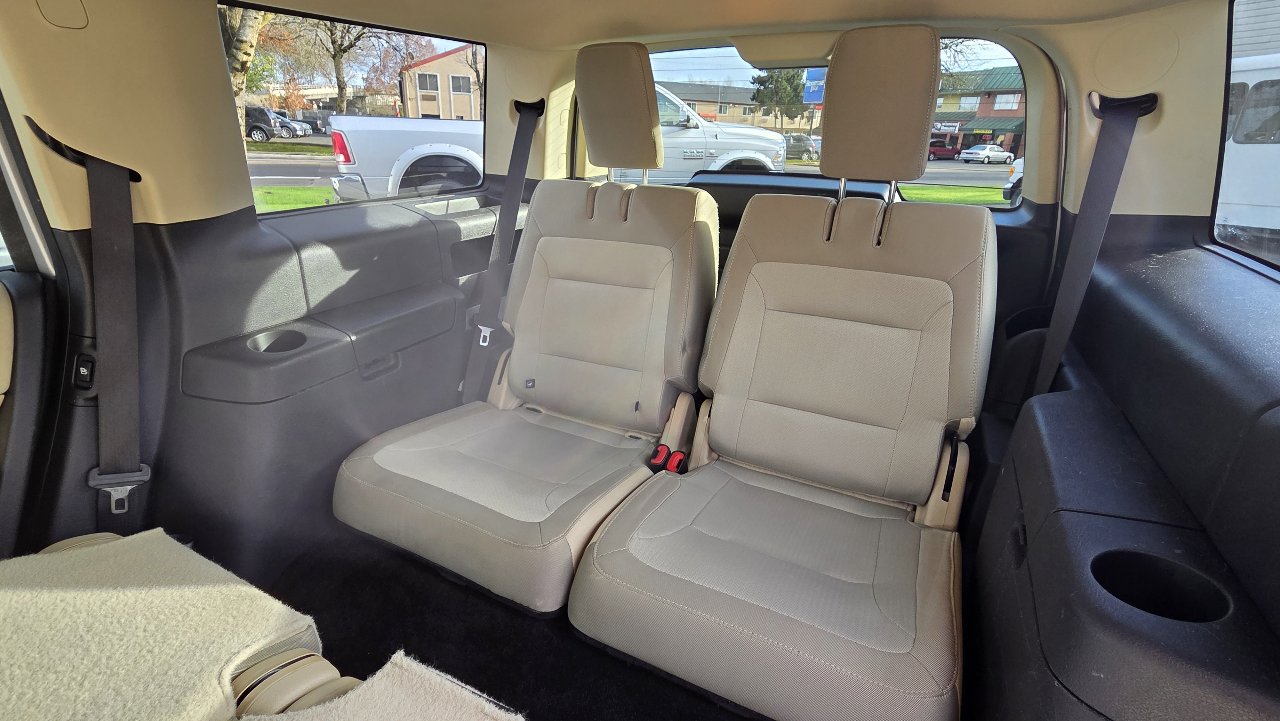 Used 2015 Ford Flex SE image 17