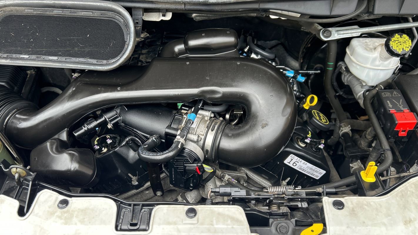 Used 2019 Ford Transit 250 148 Low Roof RWD image 13