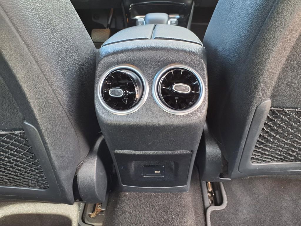 Used 2021 Mercedes-Benz A 220 4MATIC image 17