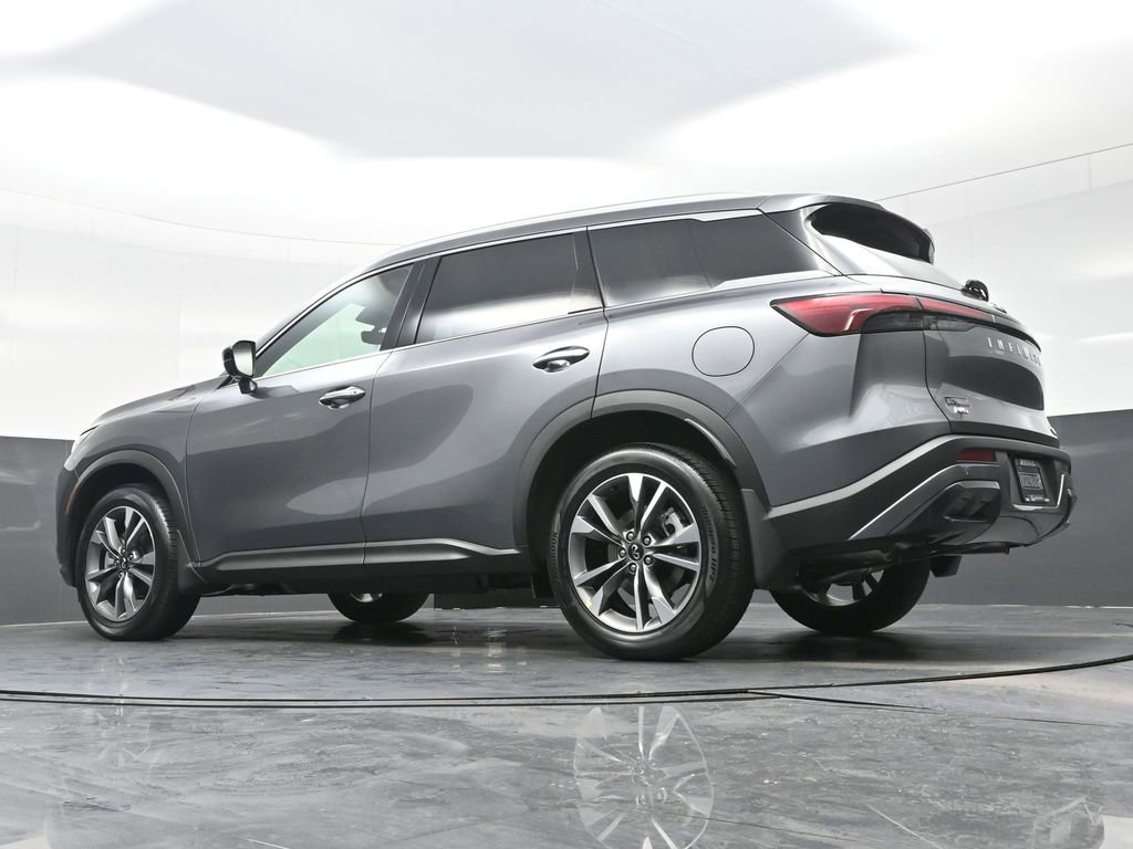 Certified 2025 INFINITI QX60 Luxe image 31