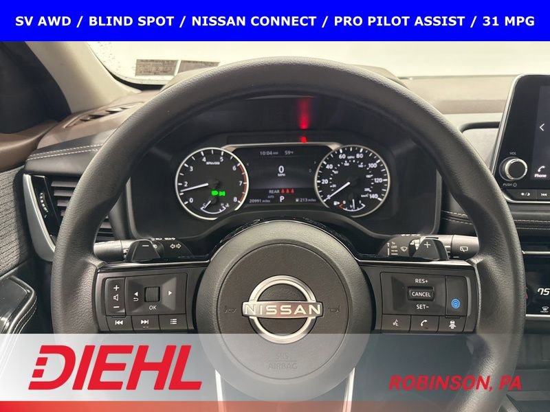 Used 2022 Nissan Rogue SV image 22