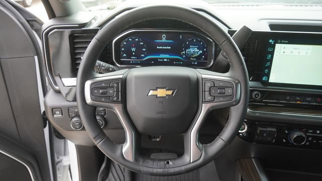 Used 2025 Chevrolet Silverado 2500 LT w/ Safety Package AWD/4WD image 25