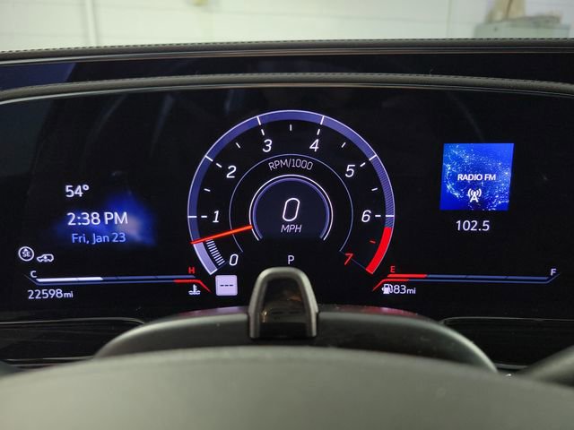 Used 2024 Cadillac Escalade ESV V image 26