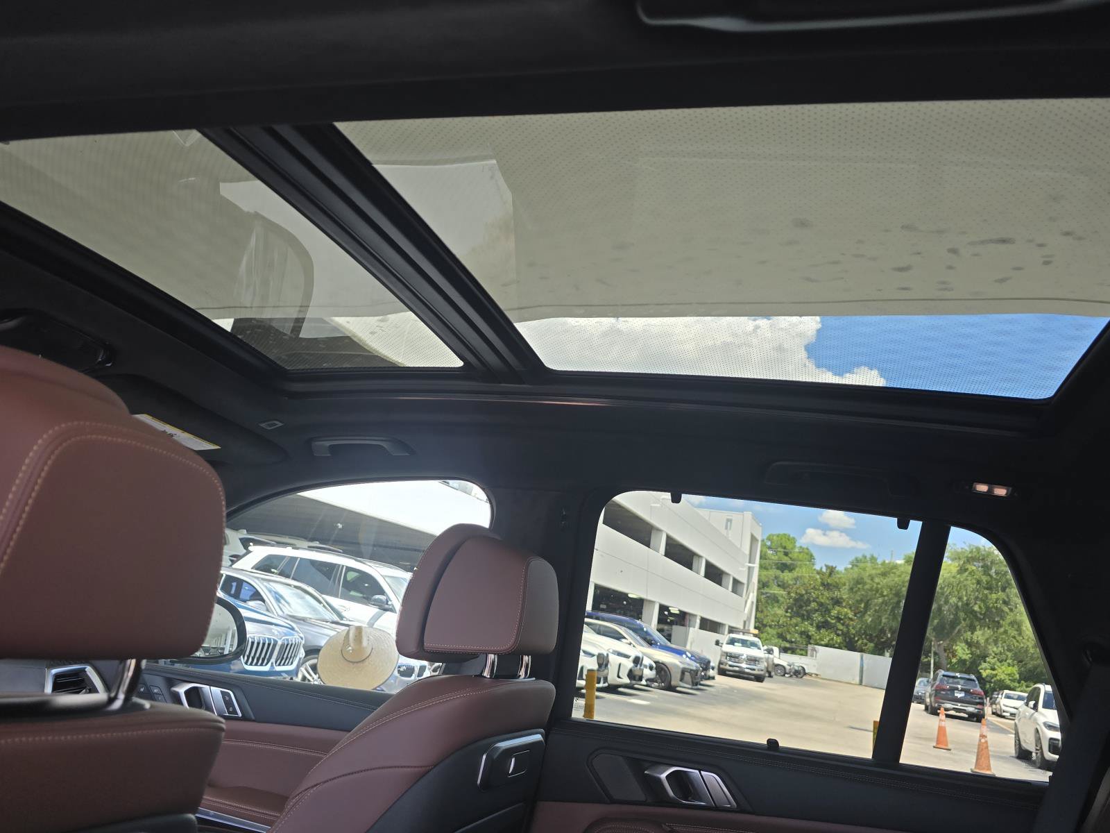 New 2026 BMW X5 xDrive50e w/ Executive Package AWD/4WD image 24