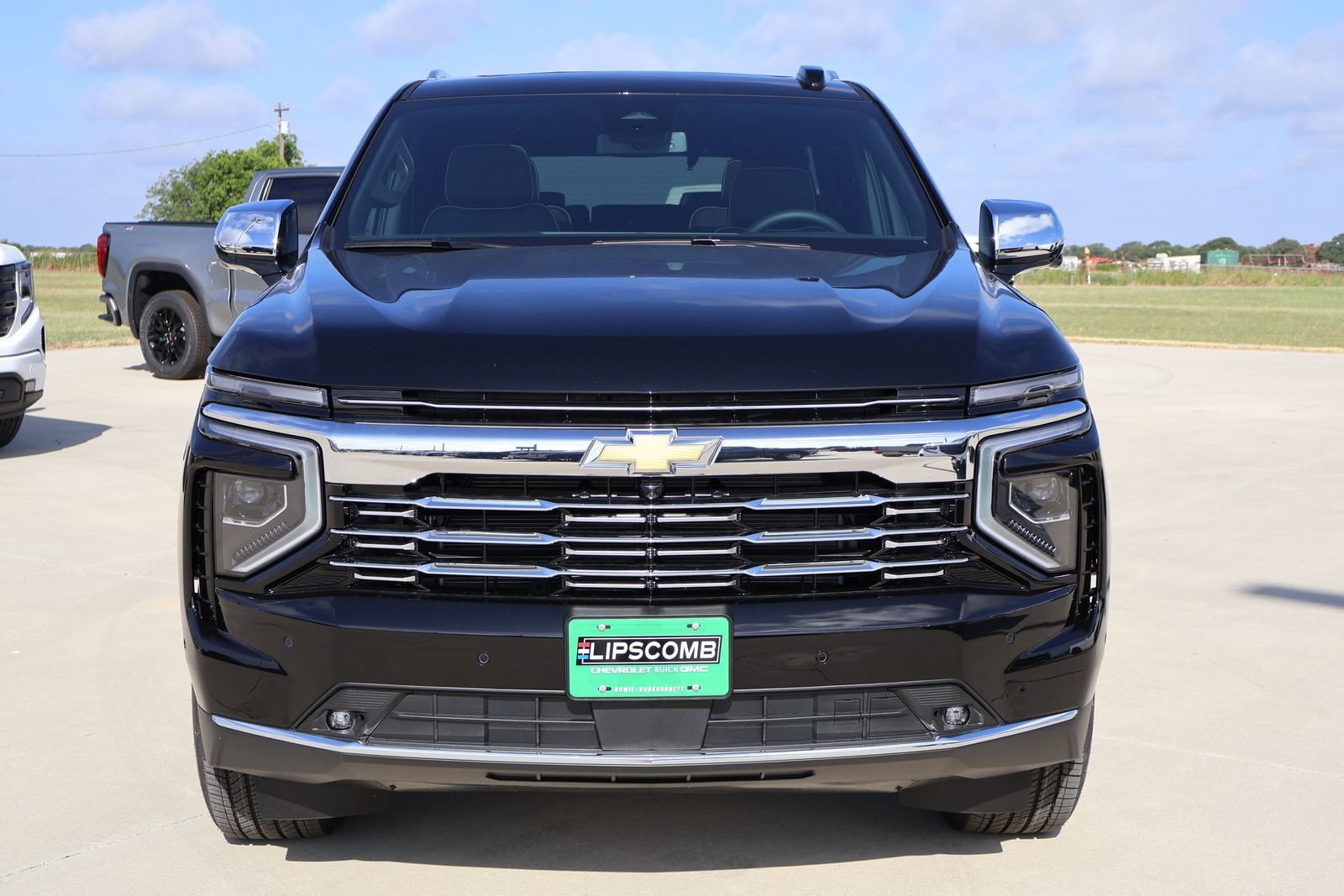 New 2026 Chevrolet Tahoe Premier w/ Sun And Tow Package AWD/4WD image 2