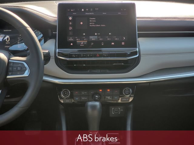 Used 2024 Jeep Compass Limited AWD/4WD image 31