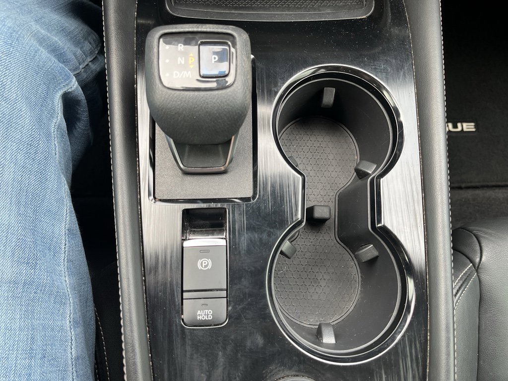 Used 2021 Nissan Rogue SL w/ Premium Package image 18