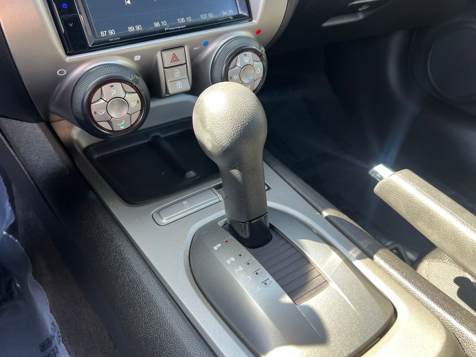 Used 2015 Chevrolet Camaro LS RWD image 24