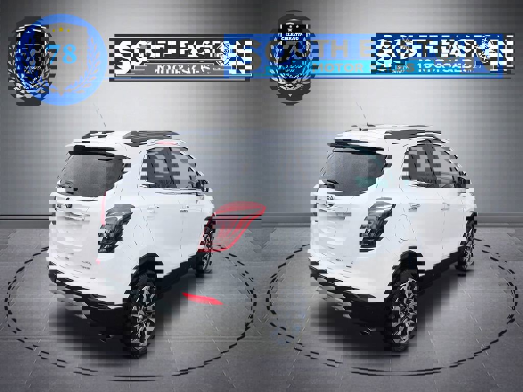 Used 2022 Buick Encore Preferred w/ Safety Package image 6