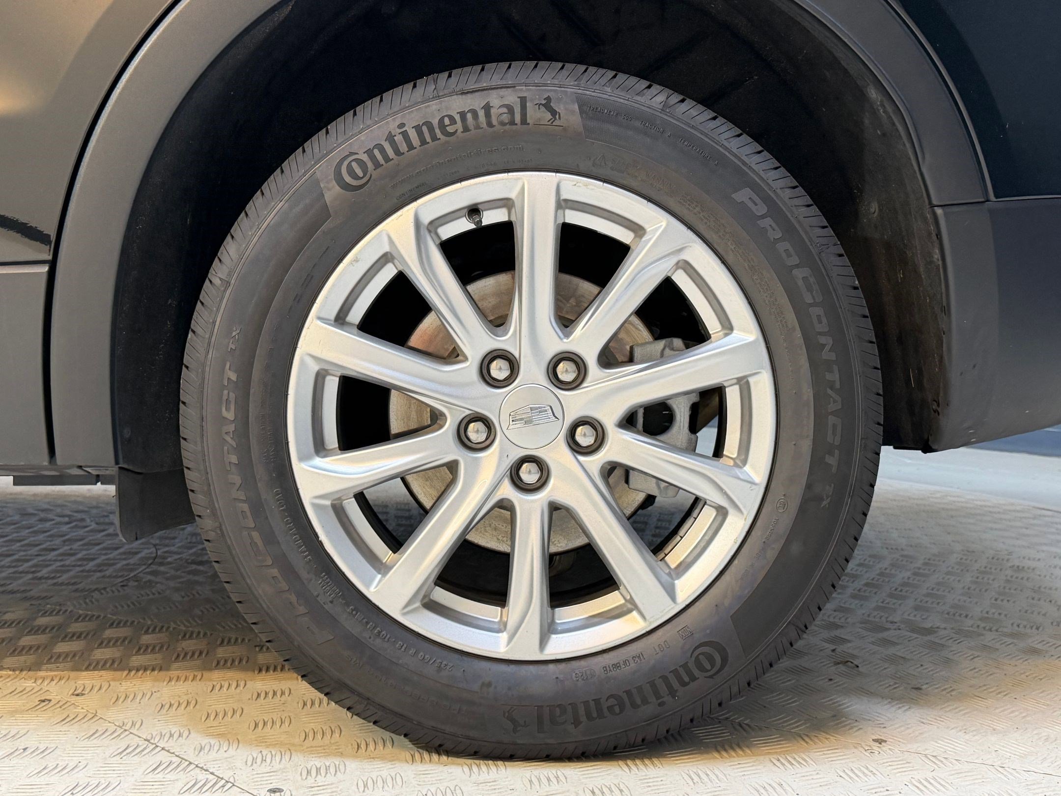 Used 2023 Cadillac XT4 Luxury FWD image 12