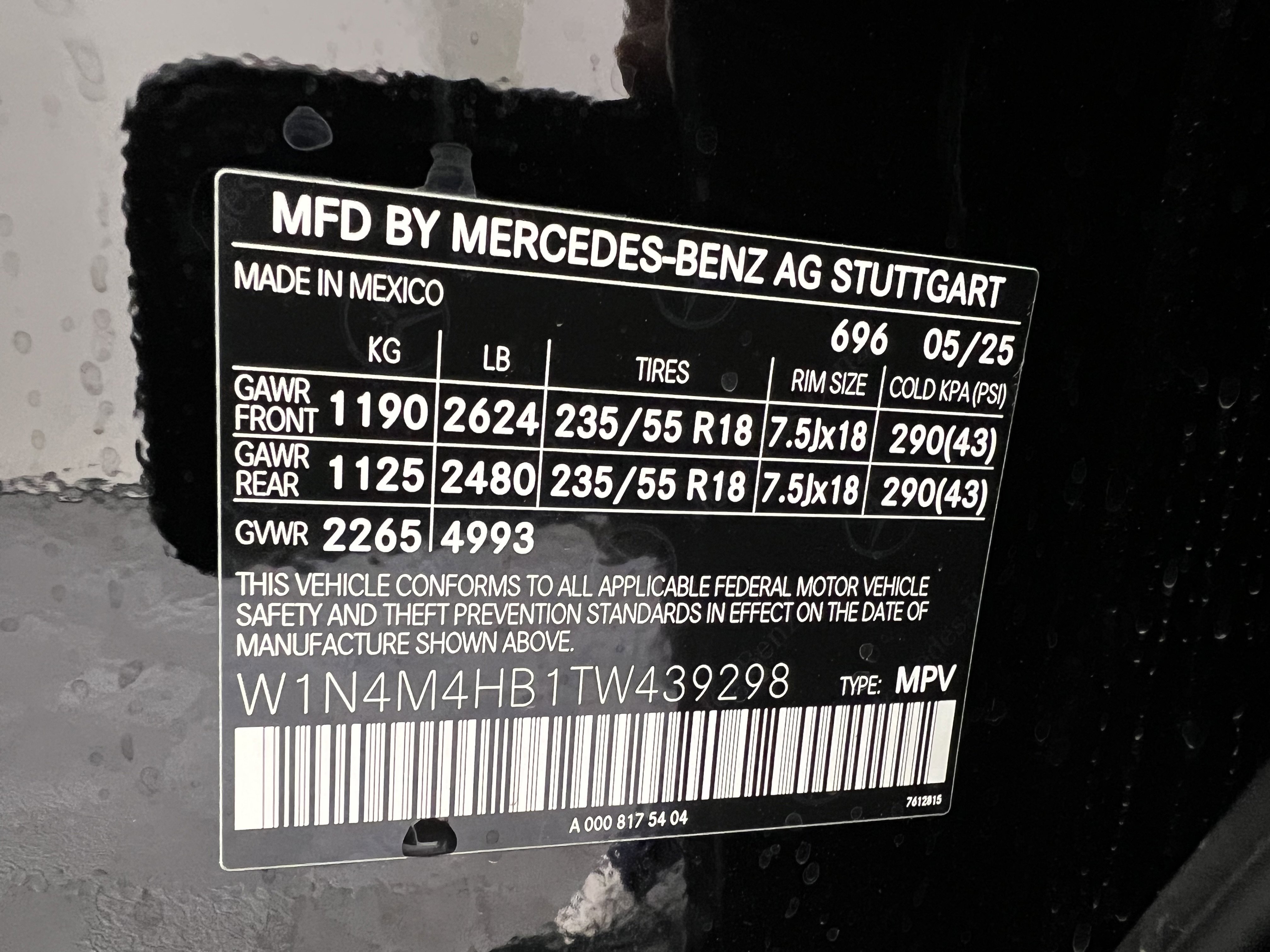 Used 2026 Mercedes-Benz GLB 250 4MATIC image 33