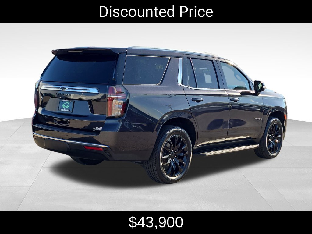 Used 2022 Chevrolet Tahoe LT w/ Luxury Package AWD/4WD image 3