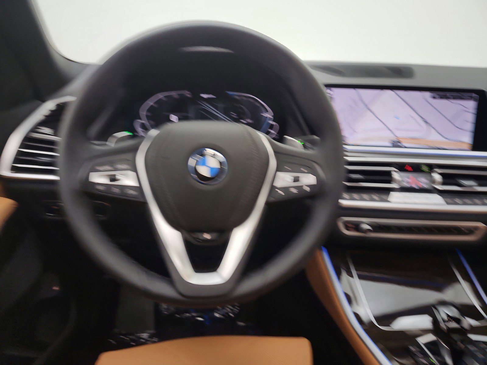 Used 2023 BMW X5 xDrive45e w/ Luxury Seating Package image 16