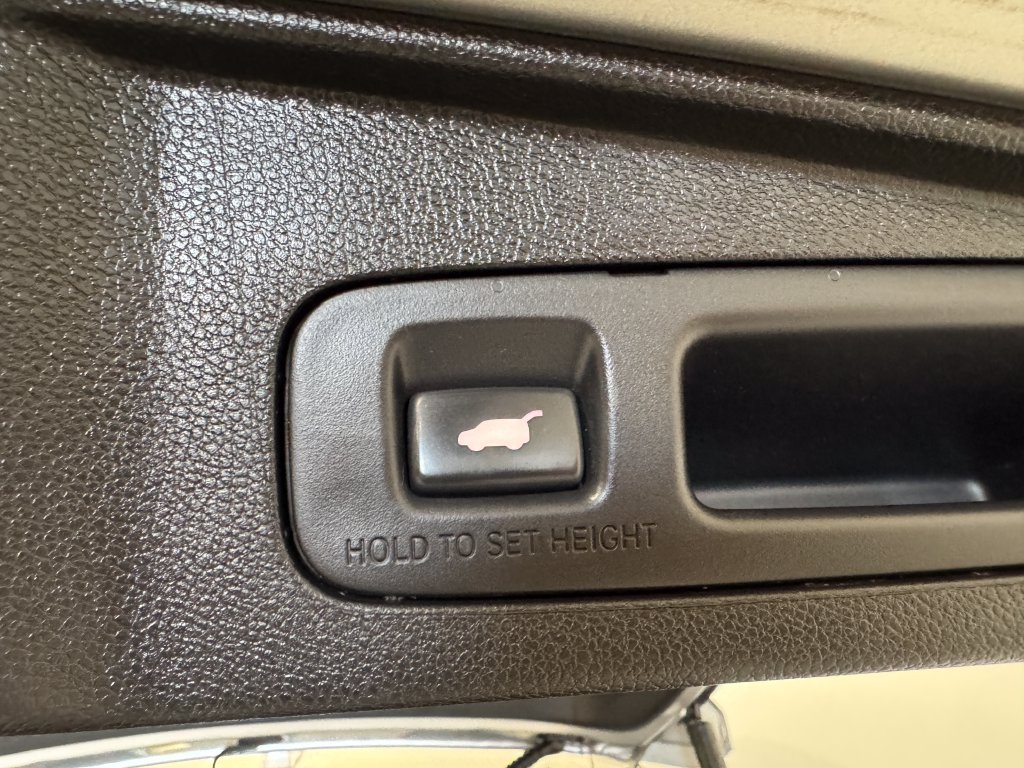 Used 2021 Honda CR-V Touring image 36