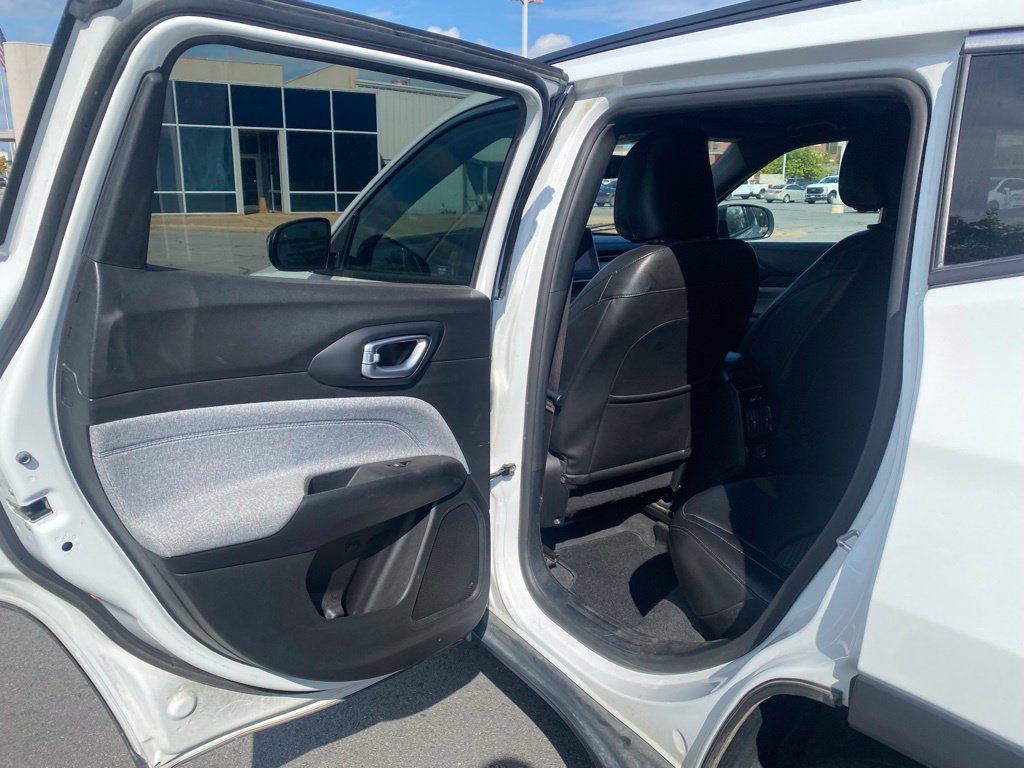 Used 2023 Jeep Compass Latitude AWD/4WD image 27