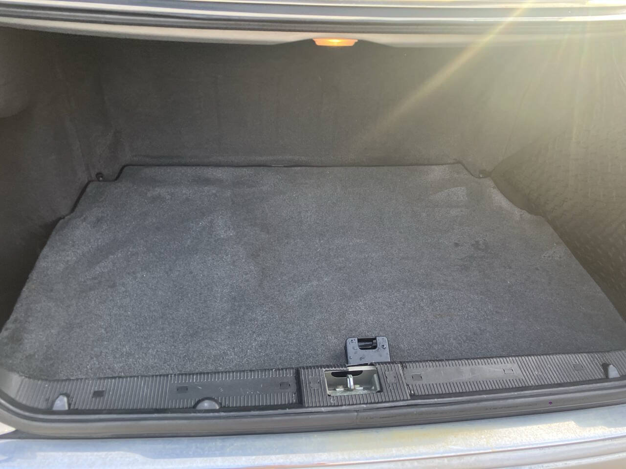 Used 1999 Mercedes-Benz E 430 Sedan image 33