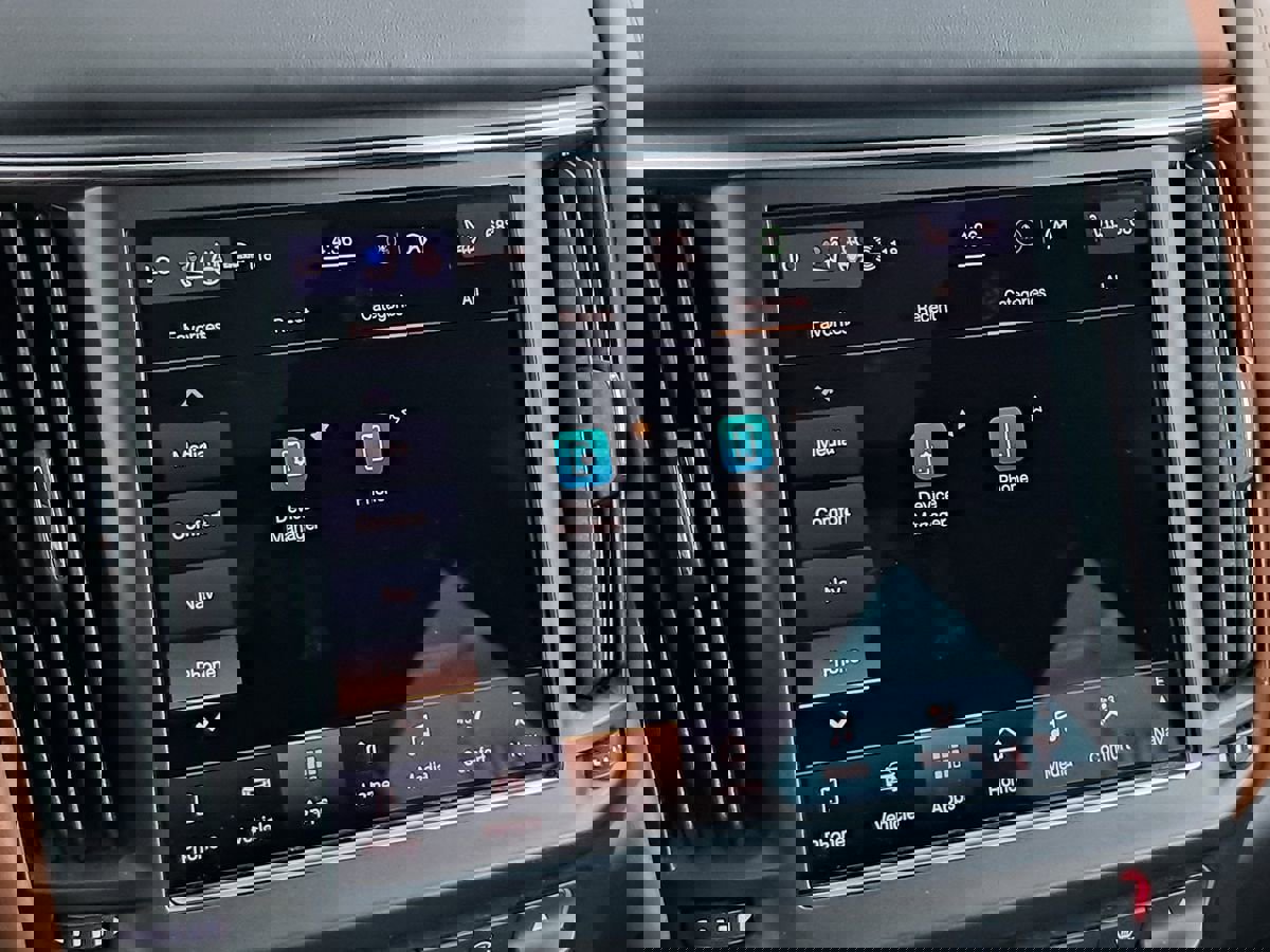 Used 2021 Maserati Levante S GranSport image 42