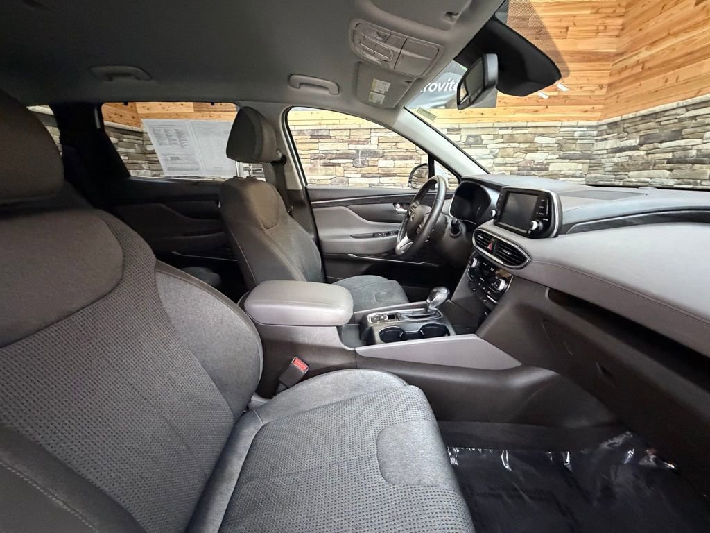 Used 2019 Hyundai Santa Fe SEL image 12