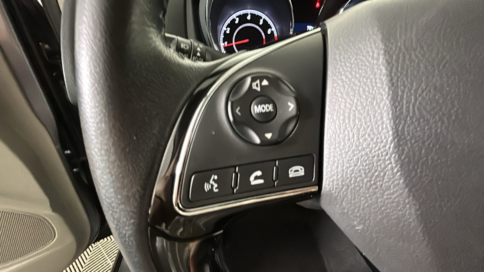 Used 2017 Mitsubishi Outlander Sport SE AWD/4WD image 18