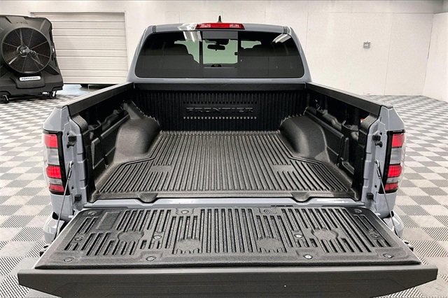 New 2026 Nissan Frontier SV w/ Tow Package image 16