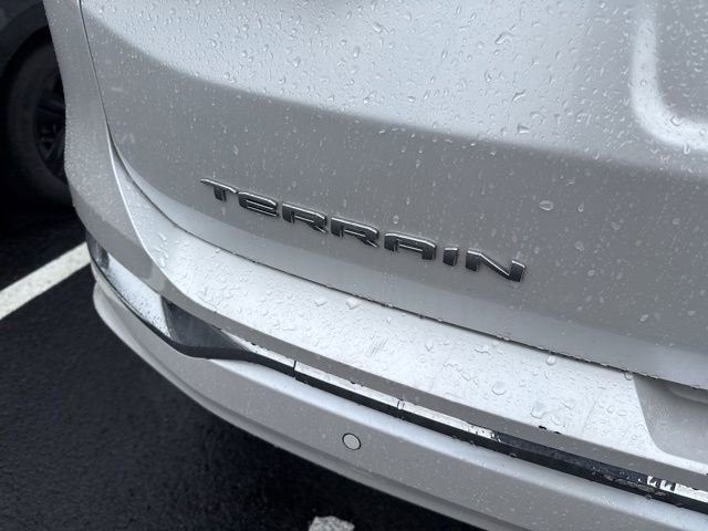 Used 2022 GMC Terrain Denali image 18