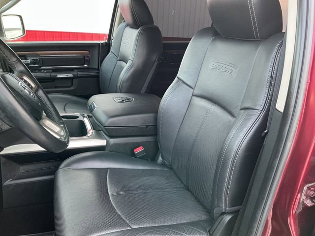 Used 2018 RAM 1500 Laramie w/ Convenience Group AWD/4WD image 36