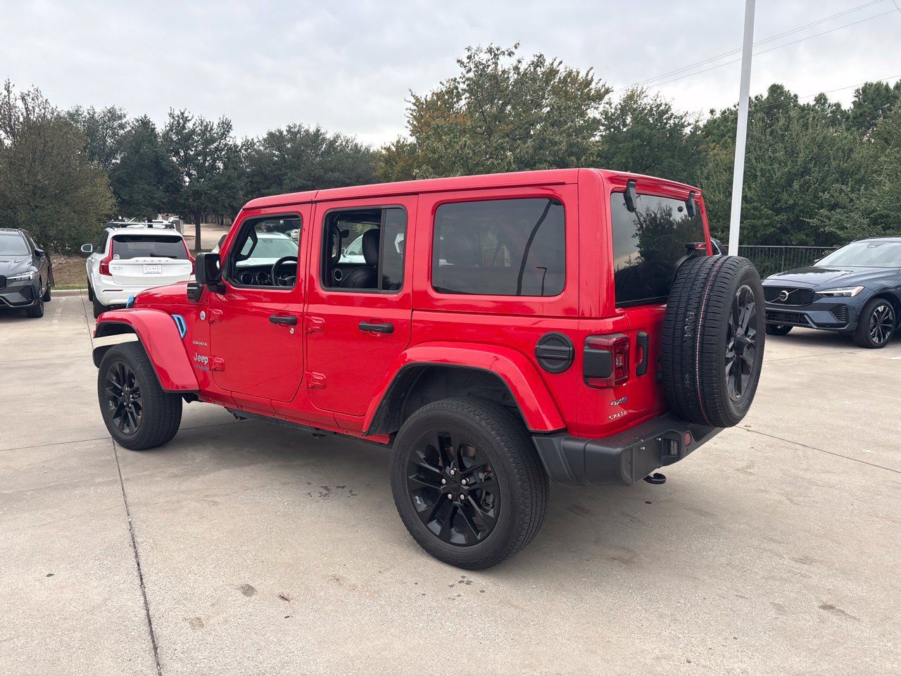 Used 2021 Jeep Wrangler Unlimited Sahara w/ Safety Group AWD/4WD image 7