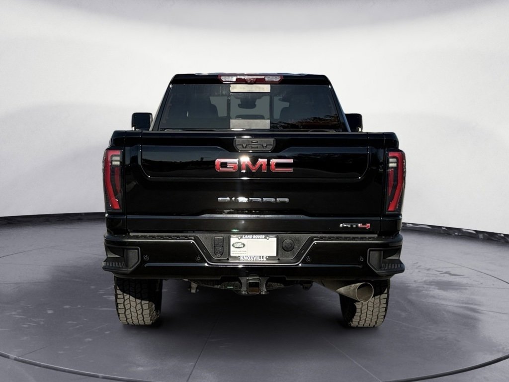 Used 2024 GMC Sierra 2500 AT4 w/ AT4 Premium Plus Package image 6