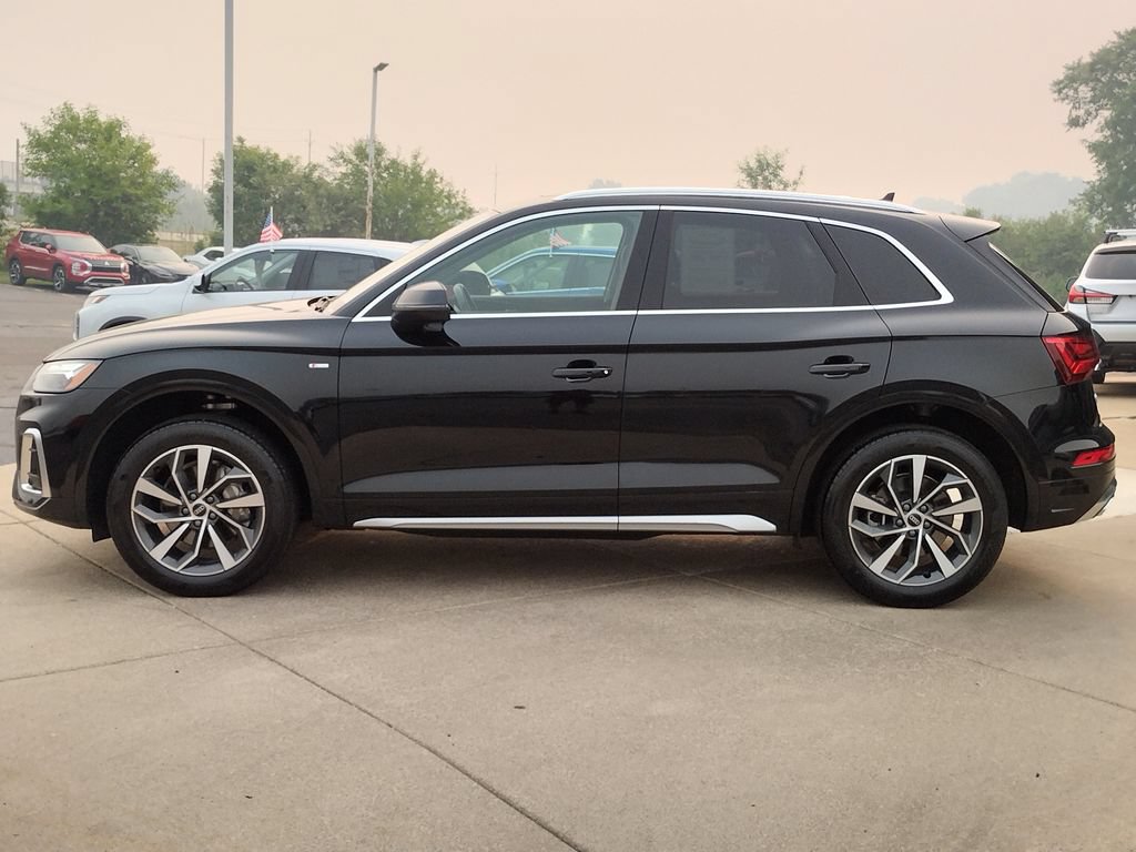 Used 2023 Audi Q5 2.0T Premium w/ Convenience Package AWD/4WD image 21