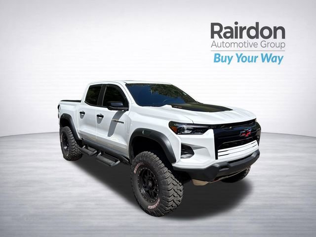 Used 2023 Chevrolet Colorado ZR2 w/ ZR2 Convenience Package III AWD/4WD image 1