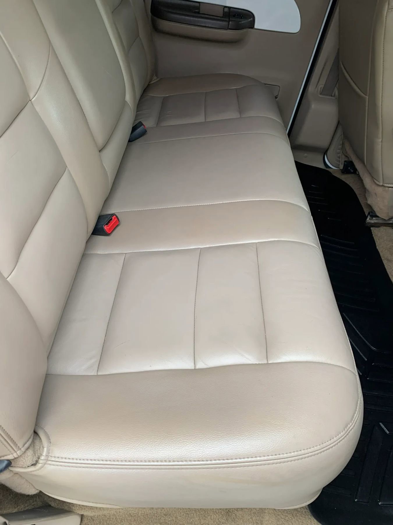 Used 2003 Ford F350 Lariat image 24