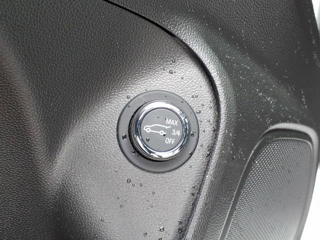 Used 2021 Buick Encore GX Essence w/ Sport Touring Package image 25