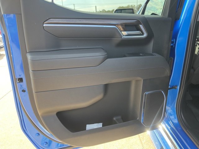 Used 2025 Chevrolet Silverado 1500 LT image 40