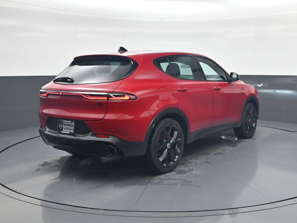 Used 2024 Dodge Hornet R/T image 6