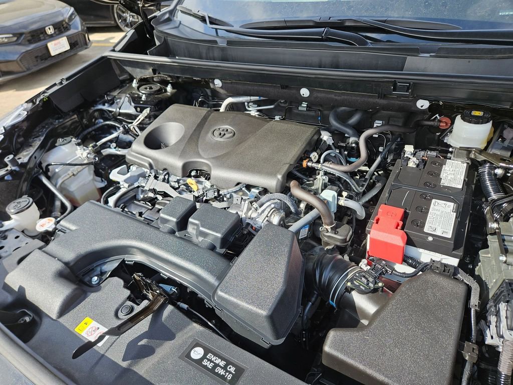 Used 2025 Toyota RAV4 LE image 23