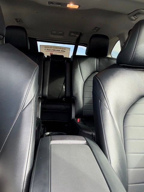 Used 2023 Toyota Highlander XLE image 40