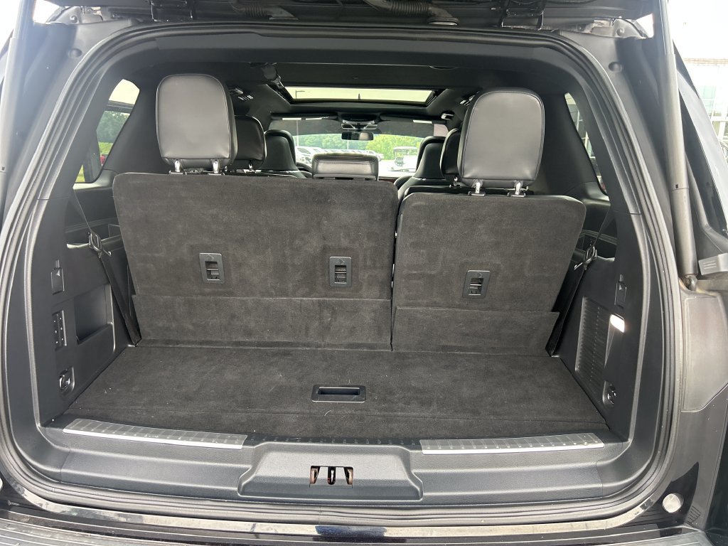 Used 2022 Lincoln Navigator Reserve AWD/4WD image 13
