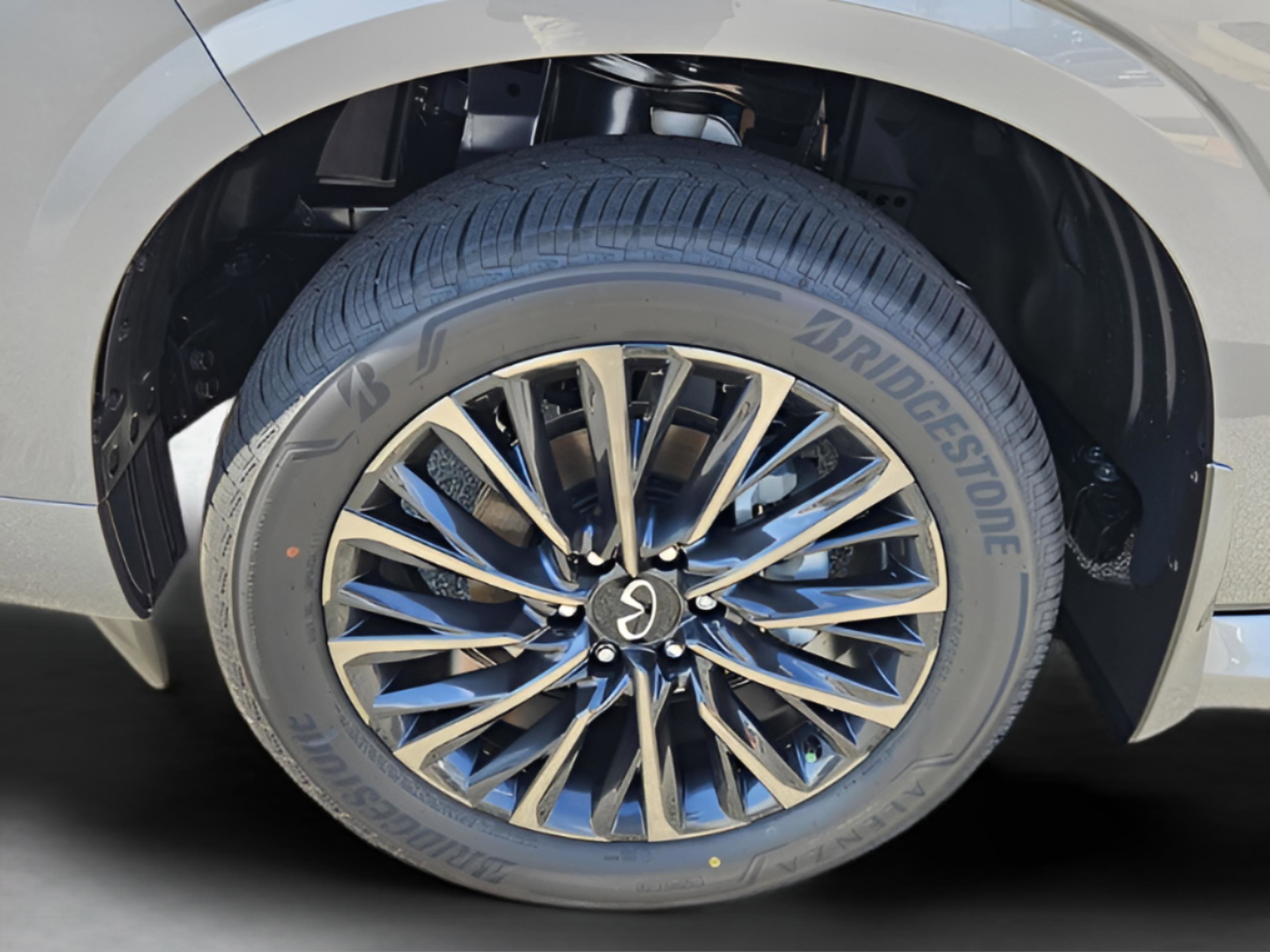 New 2026 INFINITI QX80 Autograph w/ Premium Cargo Package image 22