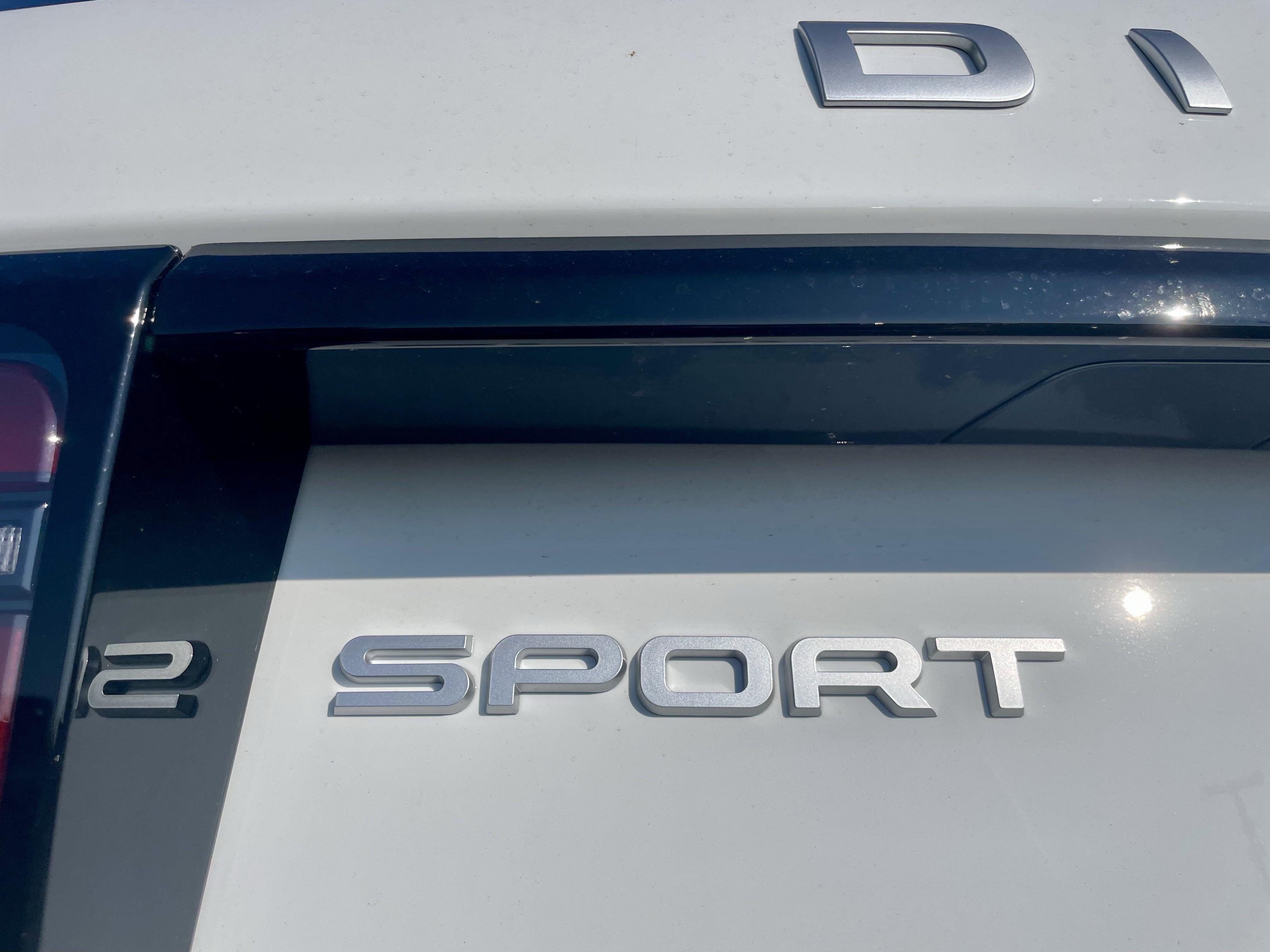 New 2025 Land Rover Discovery Sport S image 33