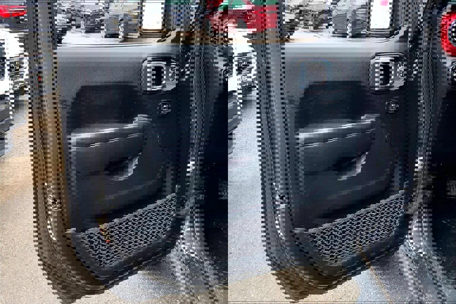 Used 2021 Jeep Wrangler Unlimited Rubicon image 21